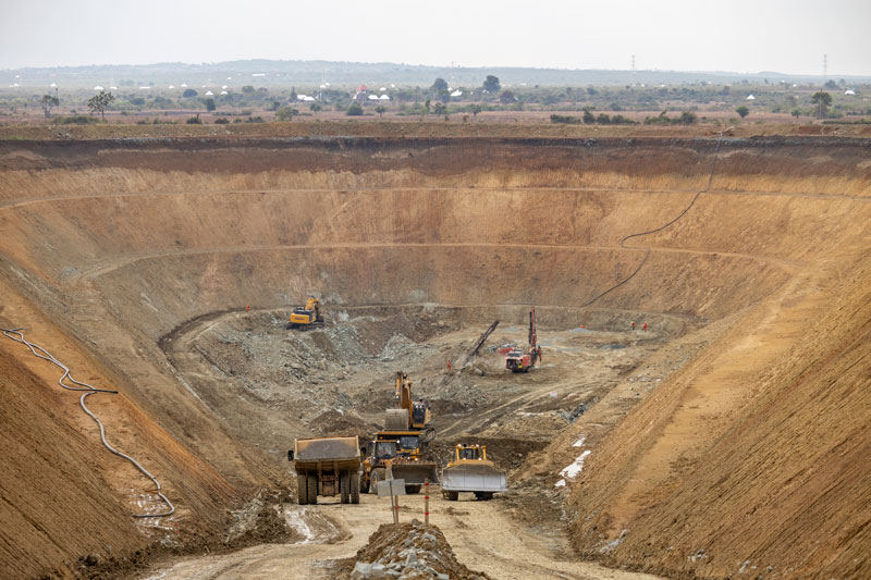 taifa-barrick-bulyanhulu-gold-mine-02